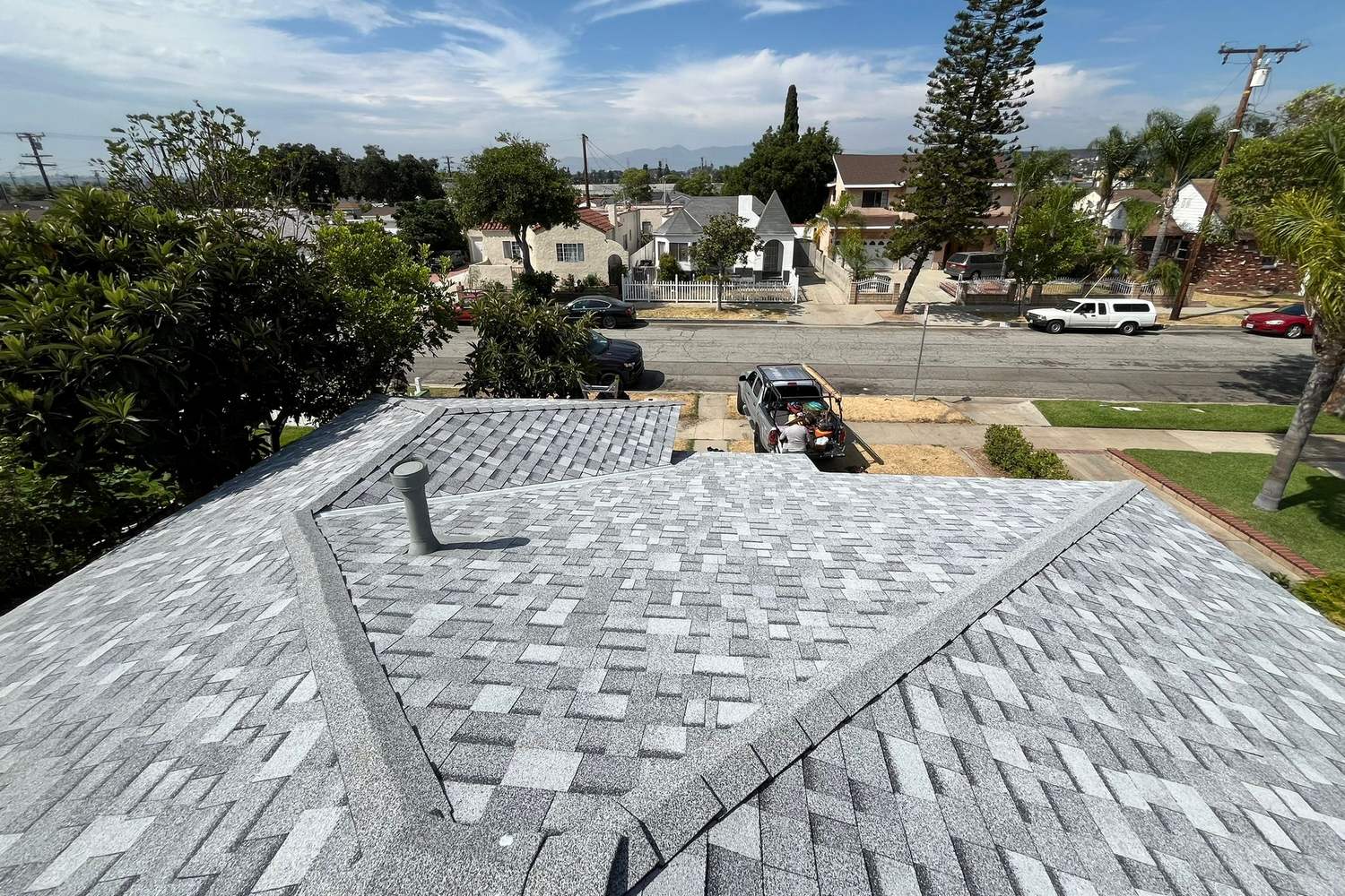 Roof Replacement in Santa Monica: Expert Roofing Solutions