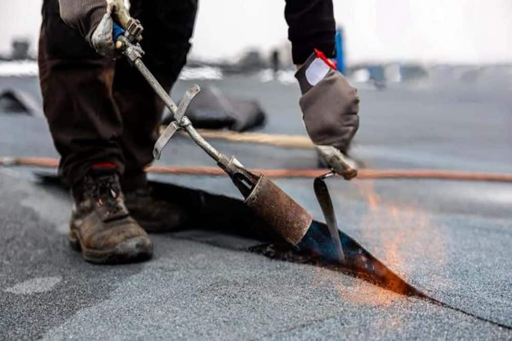 When Roof Sealant Needs Professional Replacement