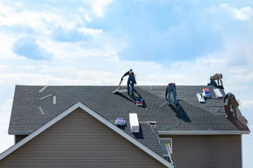When Roof Inspection Is Needed Before Major Roofing Work